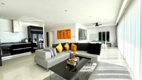 A26 - Great 100 percent Seaview 2bedroom 1 bathroom and bubble Jacuzzi